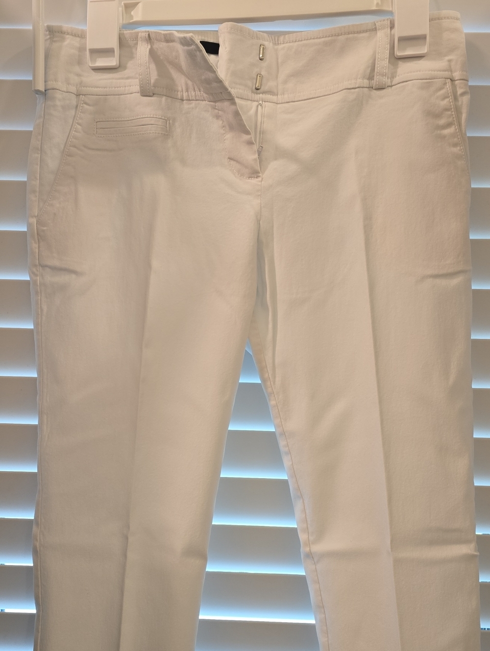 Papaya Women's Straight Leg Pants in White